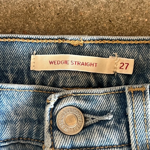 Levi’s Wedgie Straight Leg Cropped Jeans, Sz 27 - Picture 2 of 5